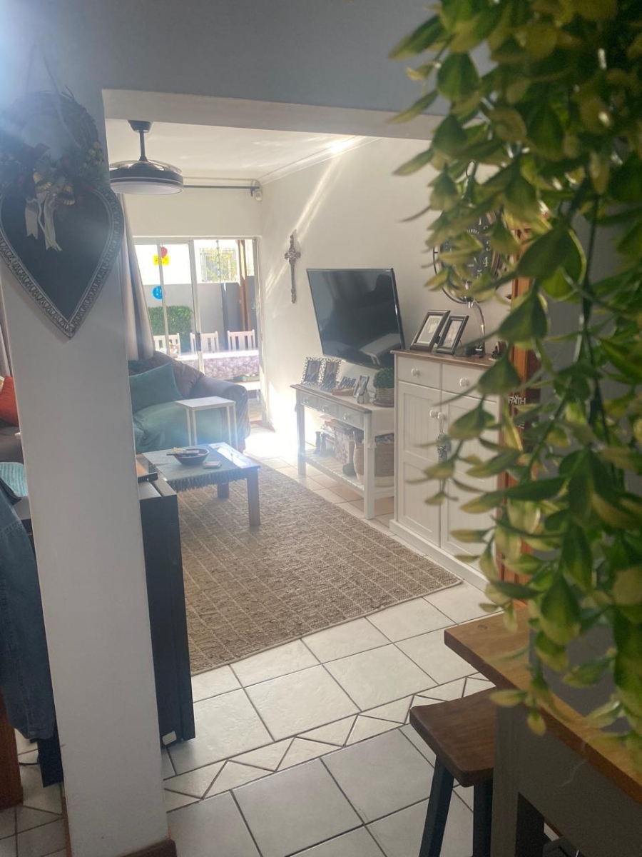 2 Bedroom Property for Sale in Jeffreys Bay Central Eastern Cape
